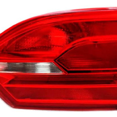 Lanterna Traseira Jetta 11 12 13 14 15 Tampa Ld Direito/passageiro Original