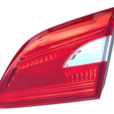 Lanterna Traseira Sentra 17 18 19 20 Tampa Ld Direito/passageiro Padrão Original