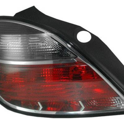 Lanterna Traseira Vectra 09/ Le Hatch Friso Cromado Gt Esquerdo/motorista Original