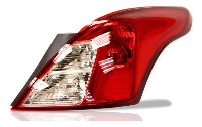 Lanterna Traseira Versa Sedan Ld Direito/passageiro Original
